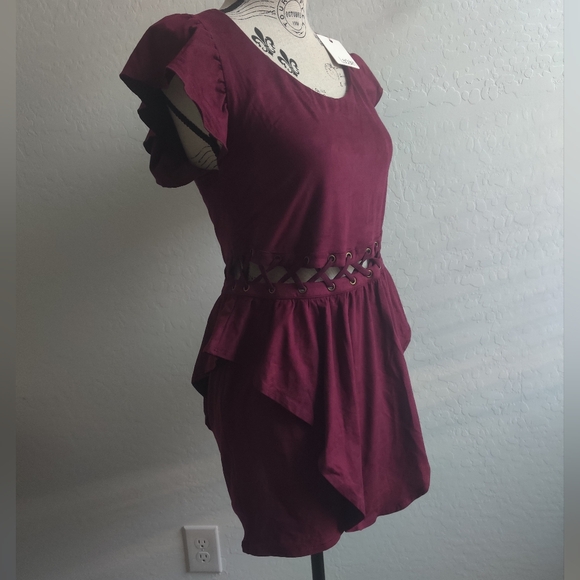 🆕 Ladakh burgundy Renaissance medieval cosplay peplum open back midi dress (M) - Picture 7 of 8